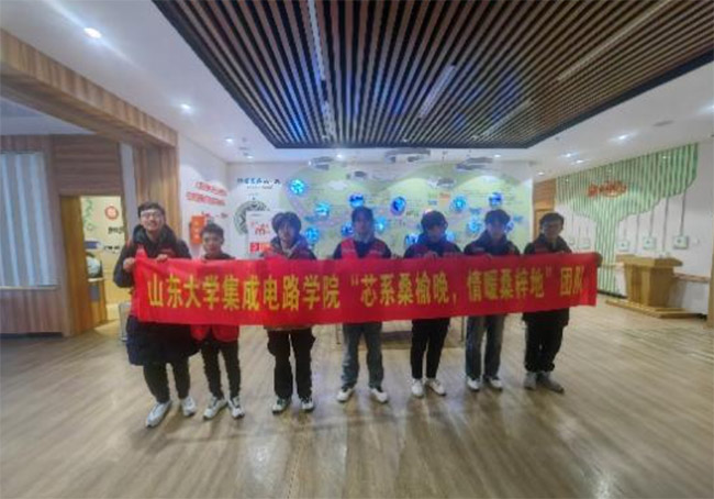 �ഺ���ϡ��ǡ��������У־Ը�����M(j��n)���·�ֵ��B(y��ng)�Ϸ���(w��)�����_(k��i)չ�Ƽ��̌W(xu��)