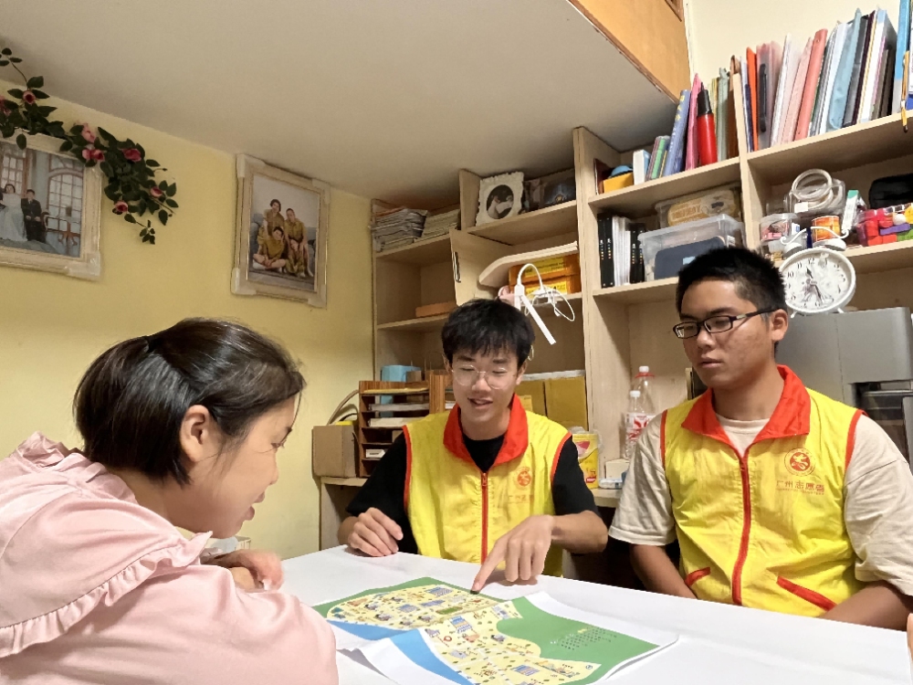 �ഺ����(m��ng)����ǧ�f�����V���W(xu��)������Խ�㣬�ԡ��_�� + �������L�͟o�ϵKů�ĵ؈D