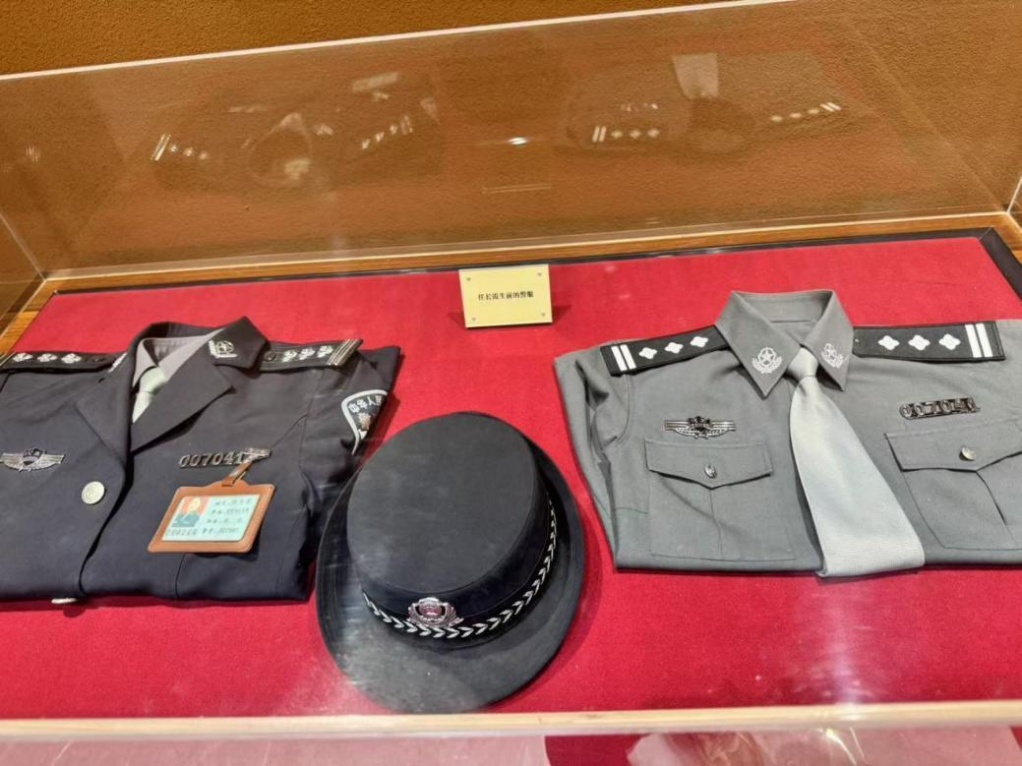 �s�m�tɫѪ�} ��tɫ����