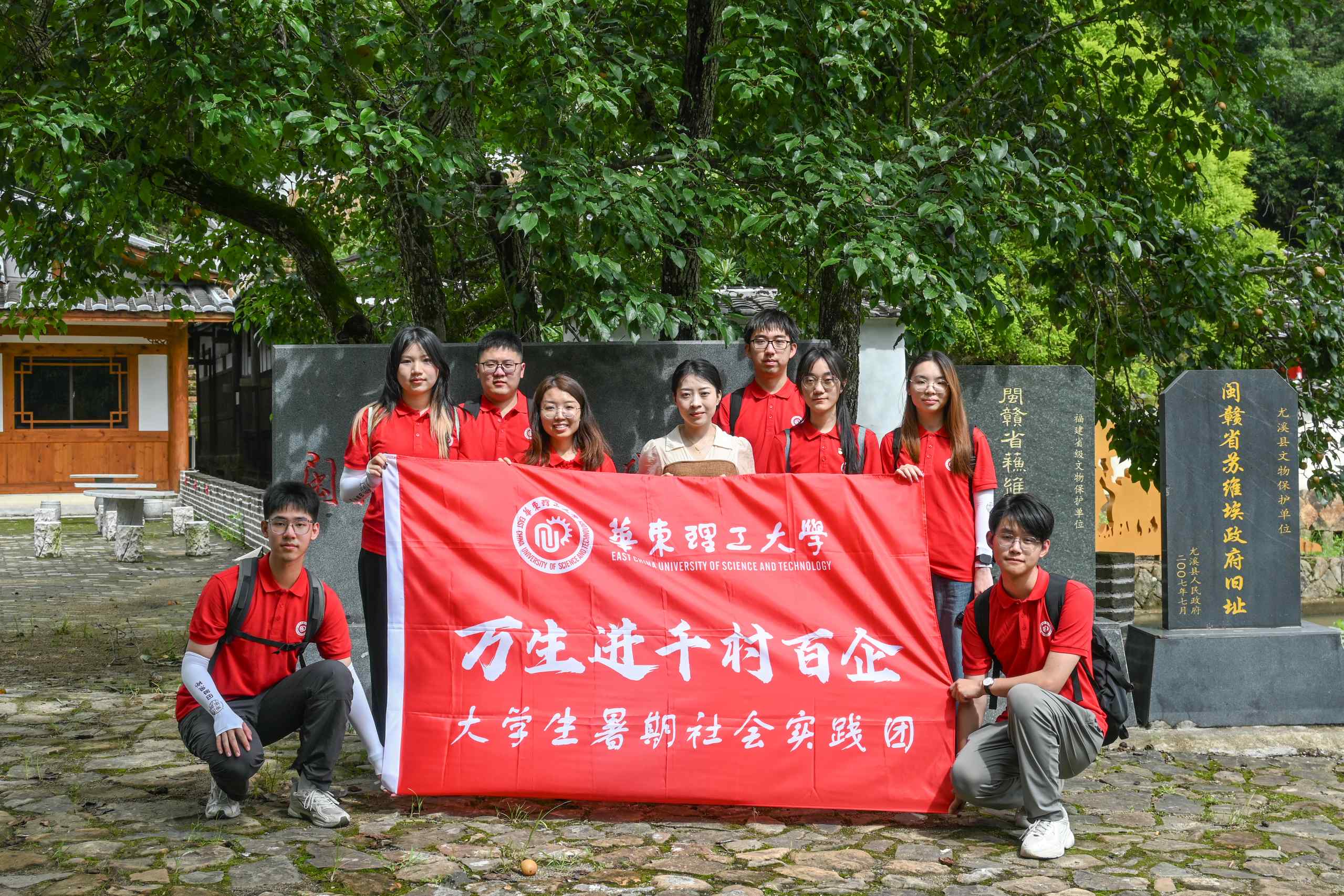 ����ͬ�ģ����ʹ���`�F��������Ϫ̽���tɫ�����c��W�ǻ�