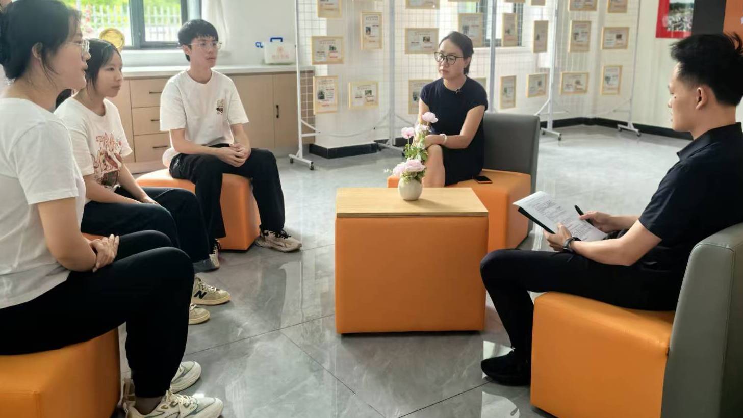 �����Ӱ��Gɫ�lչ �ഺ�x�����B���`