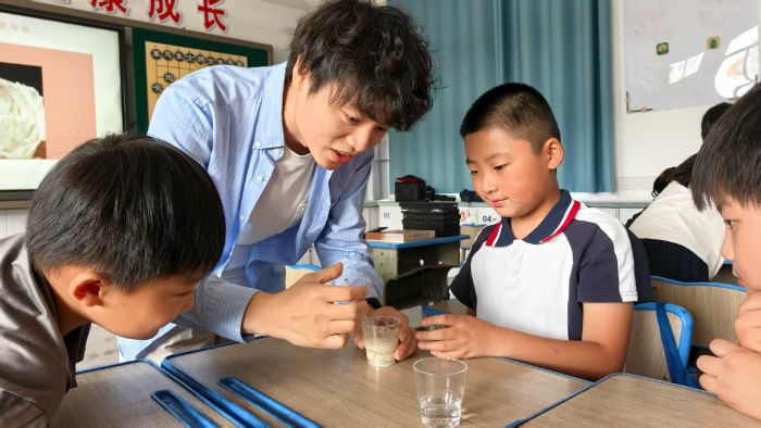 �Խ�������B�Ļ�֮�}���Ͼ�������W����־Ը�F�}�Ǵ��S���`�@����