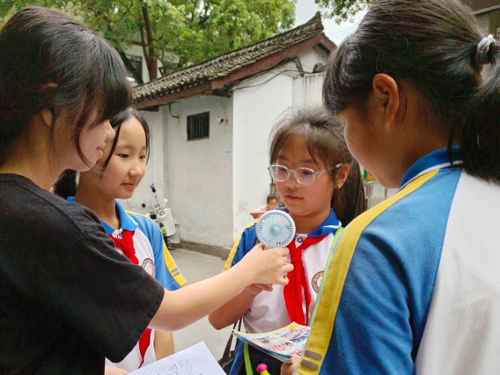 �\�ӹŵ��ڴ��أ�����н���o���}