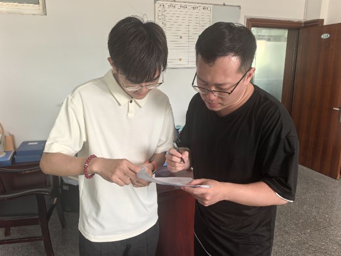 �ĳǴ�W���W�����WԺ���L־Ը������_չ"�����o����ʳ������"���}���`���