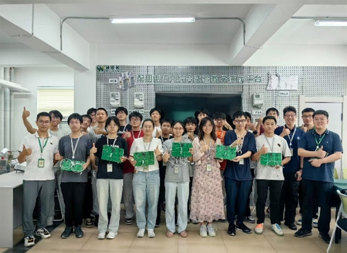 �A�������W(xu��)�������ϵ�����ľG늡���(sh��)�`�F(tu��n)ɽ�|���_(t��i)��˼�D���޹�˾��(sh��)��(x��)�o(j��)��(sh��)