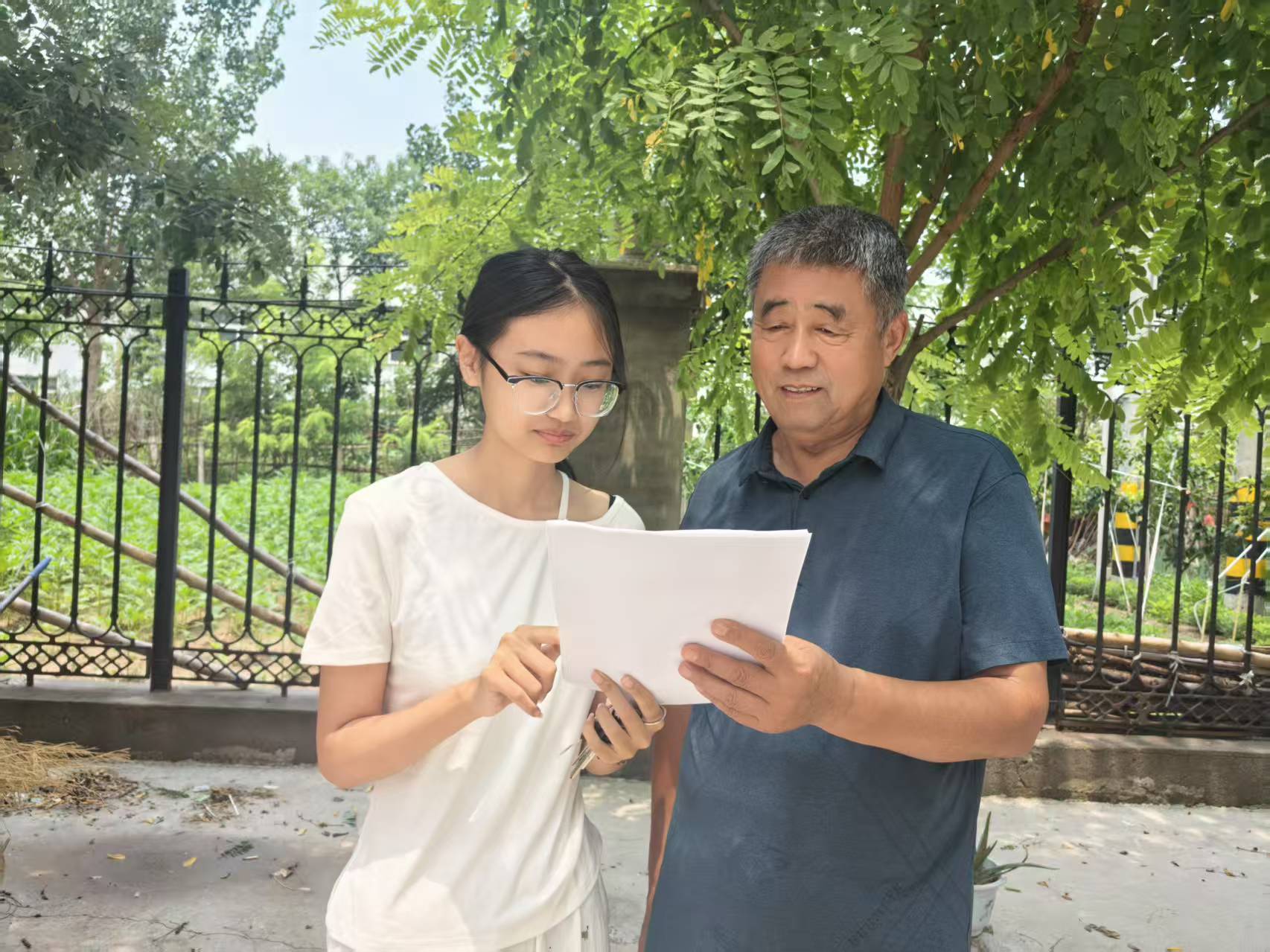 �ĳǴ�W(xu��)���W(xu��)�����W(xu��)Ժ�e�k���۽�ʳƷ��ȫ�����L�����ʳ�{(l��n)�D��־Ը����(w��)���(d��ng)