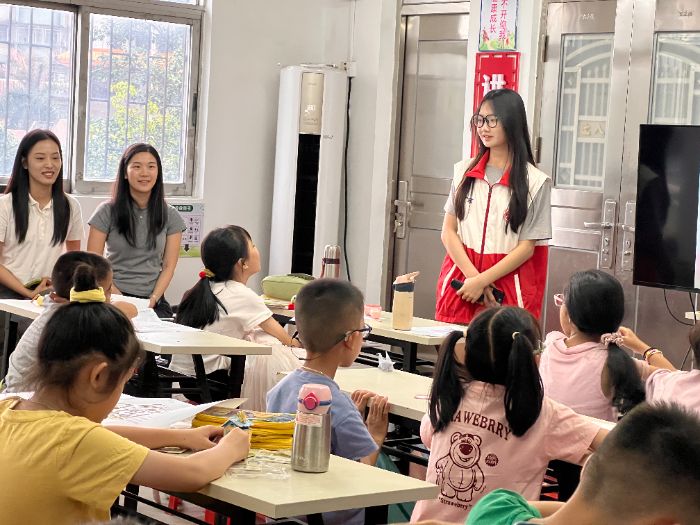 �Vؔ���Z���l(xi��ng)�������`�F�����S�l(xi��ng)���������_ƽ�_չ�����n�ã����Z�Ԃ��f��ů