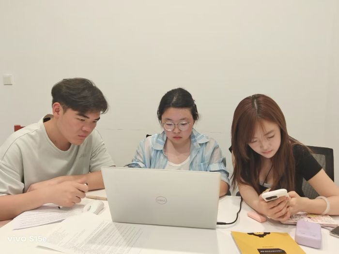 ��P��ɫ���L���l�塰����������