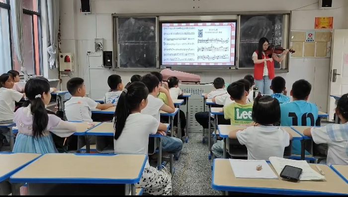 ���t�ɿɉ��߲ʼ��ڣ����ғ܄�ͯ�ģ����c��ϣ��