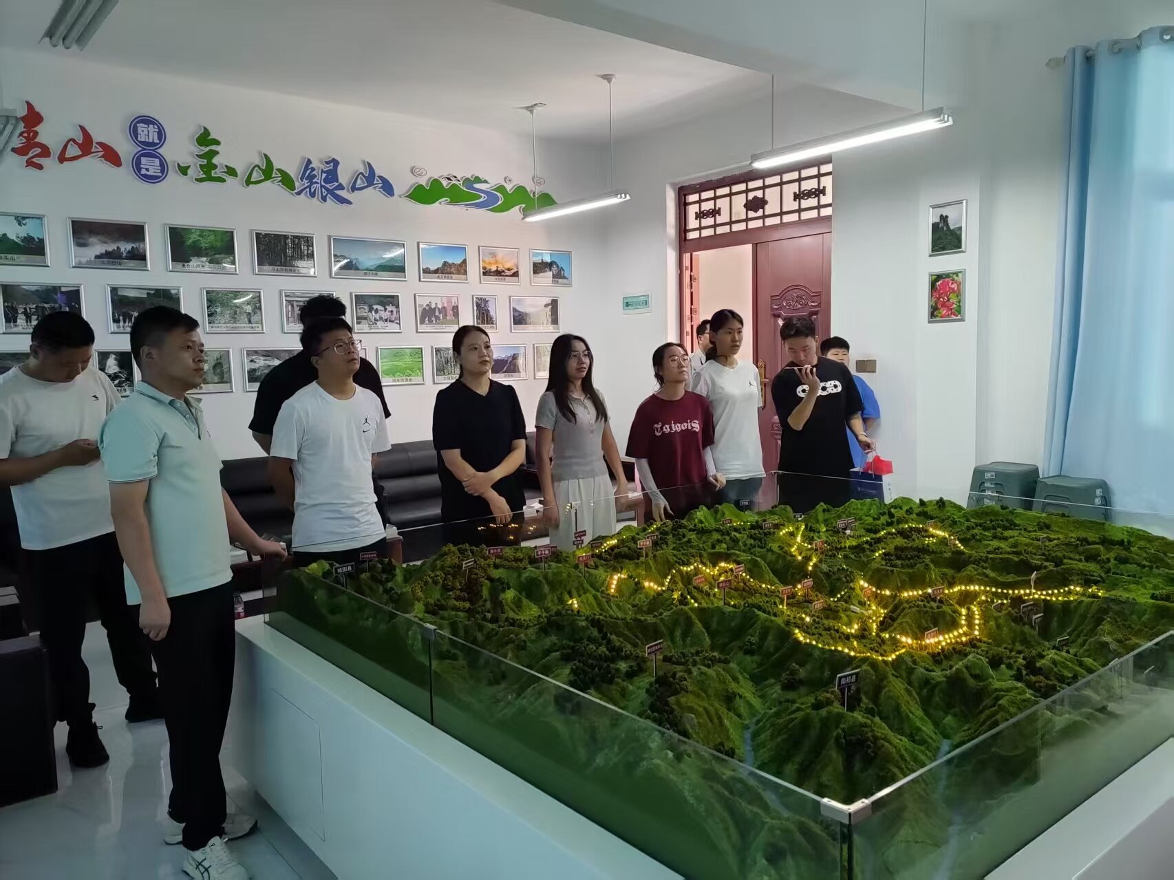 һ�����ӵ��l(xi��ng)�����d�����`�n����������ͨ��W���ЌWԺ���������c����Դ�WԺ�W���h֧�������l(xi��ng)�h����(zh��n)�_չ�ЌW����