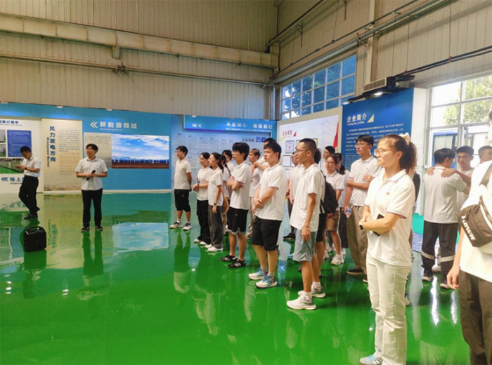 �A�������W(xu��)�������ϵ�����ľG늡��ڄ�(d��ng)������(sh��)�`�F(tu��n)��ɽ�|̩�_���F(tu��n)�_չ��(sh��)�`���(d��ng)