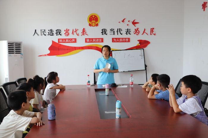 �����p�������ˣ��Qλ��鮶ɹ��� �������Qλ�����𡱻���ڵ��f��A�M�չ�