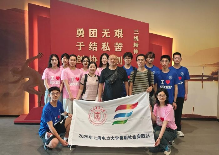 �ھ�����������N���c���tɫ���П��������Ϻ������W���������н�𡱌��`����˚vʷ�Ĝض��c���\�Ă�������������`ϵ�л��