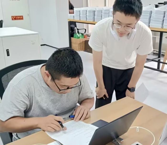 �G���l��ഺ������̼�������cȼ�f�ҵ�̼�ǻ�