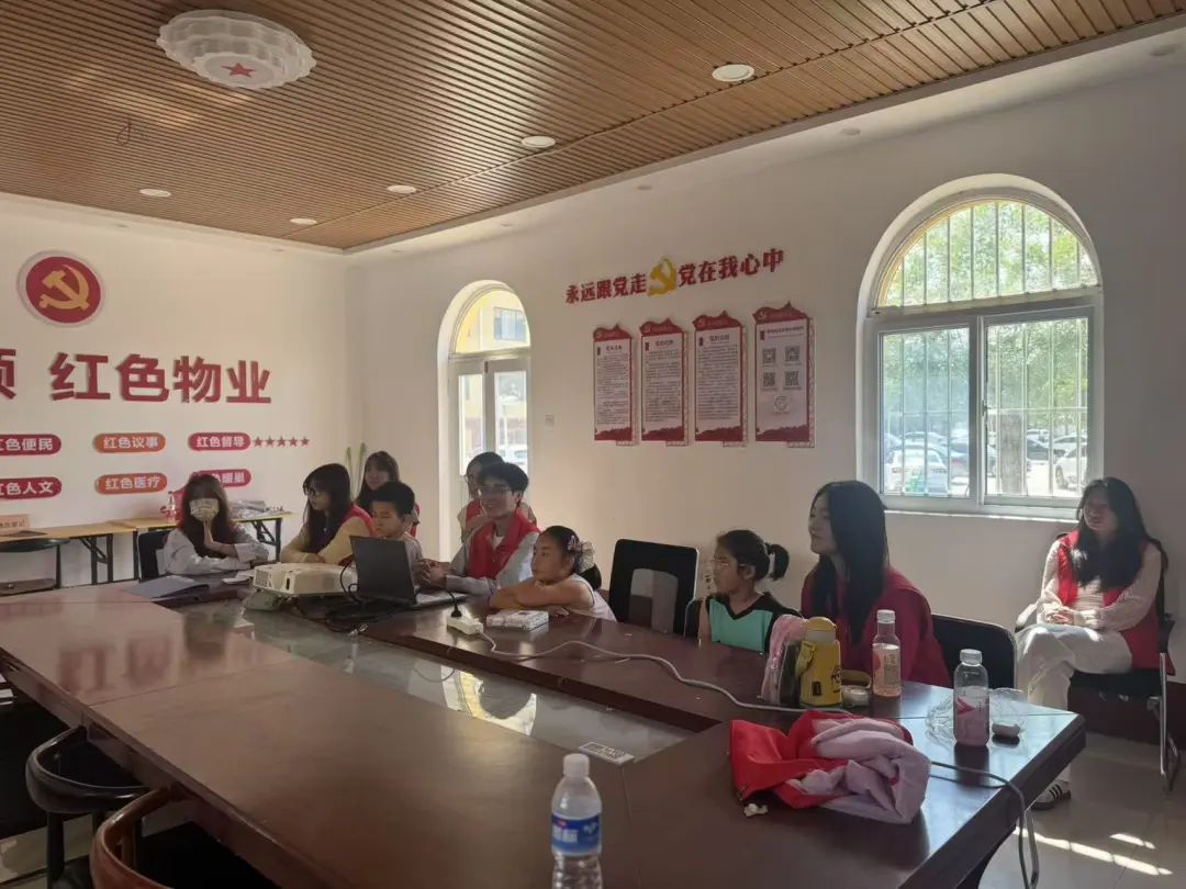 ͯ���������h�죬�tɫ�ǻ������