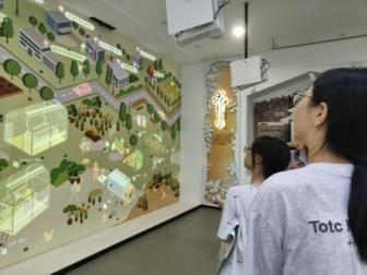 �����fܤ�Ŀ��Ļ������+�tɫ�Ļ������l��lչ����