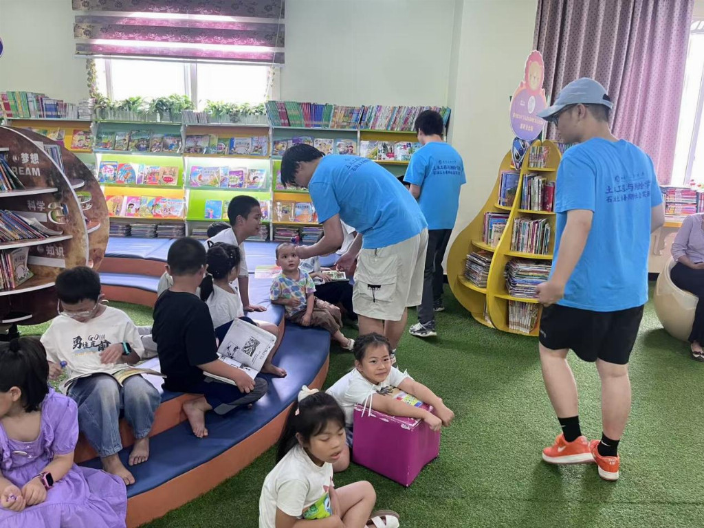 ���yԺ��ʯ����ľ����������`ꠡ����ϳ��и�ƺ�^(q��)�D���^�_չ�ഺ���������l(xi��ng)