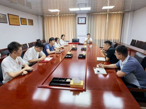 �Ї�(gu��)ʯ�ʹ�W(xu��)�������������ȷ韟��н��ǧ��ƚ��T�S�������(hu��)��(sh��)�`�F(tu��n)��ʯ���f��̽���tɫӛ��