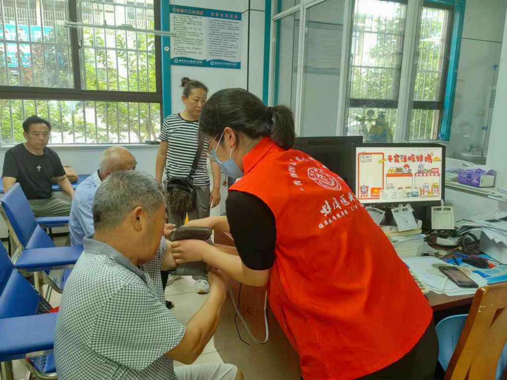 �ഺ�`���t(y��)��־��Ԋ�Ĝ�ů�l(xi��ng)����  ����ӛ�����t(y��)�ƴ�W(xu��)���ĝ��c����ɏ�t(y��)�ġ��Ļ��t(y��)���F(tu��n)���l(xi��ng)�����d���`