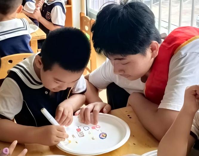 �Ĵ�W�����M�ɺ����飬�_չʳƷ��ȫϵ�л��