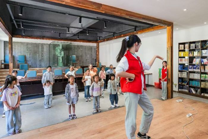 ���ߵ�˼���n|�L(zh��ng)���t��W(xu��)���F�ݮ���(ji��)���������Ҫ��ǭ���q���L(zh��ng)��н��ĕ�����(sh��)�`�(du��)������ǭ���L(zh��ng)�t���n�̼o(j��)��(sh��)