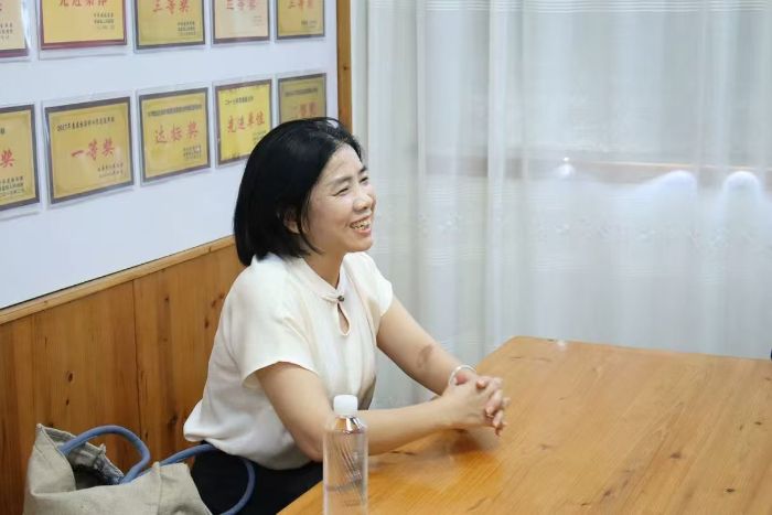 �펽����ӳ��ɽ ����н������Ȫ����ؔ��W��̽�L�l�����d�еİ������