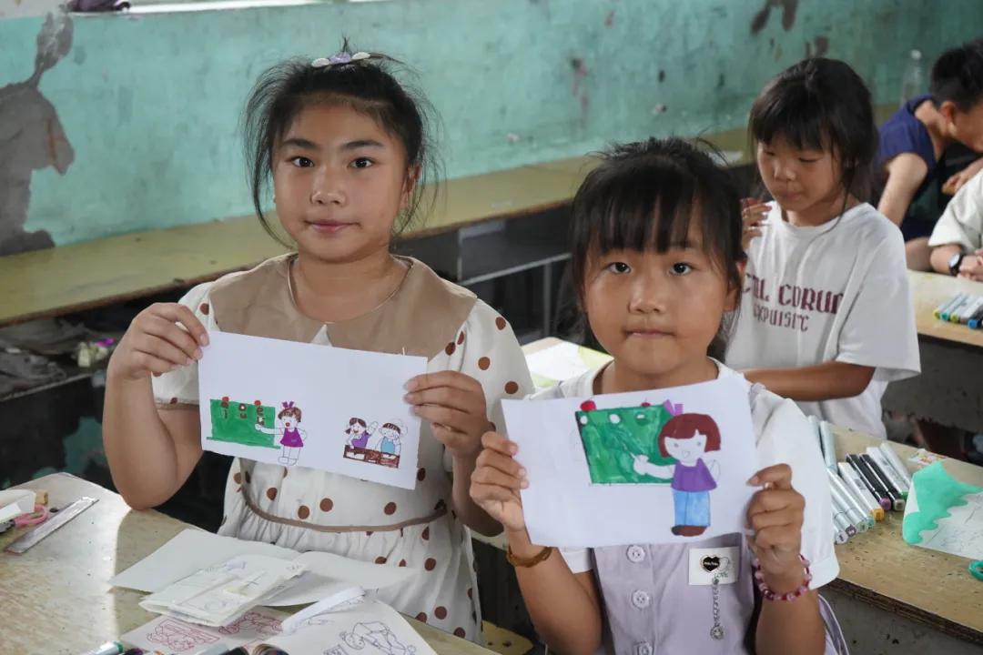 ɽ�����h��ͯ����ů