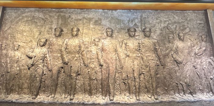 ׷����һ܊�꣬���мtɫ����