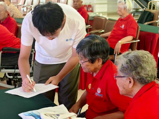 �����y�g�����H���ݵķ���·����a��������ɽ�|�ĳ��еČ�(sh��)�C̽��