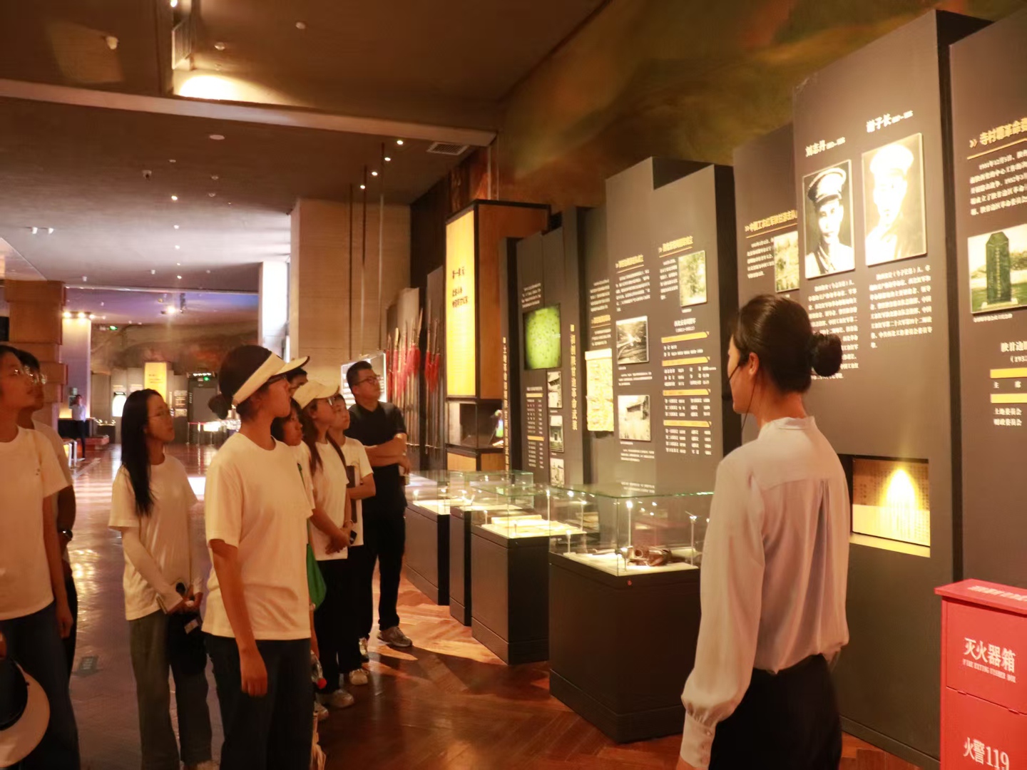 �ഺ���~�������`�`���A