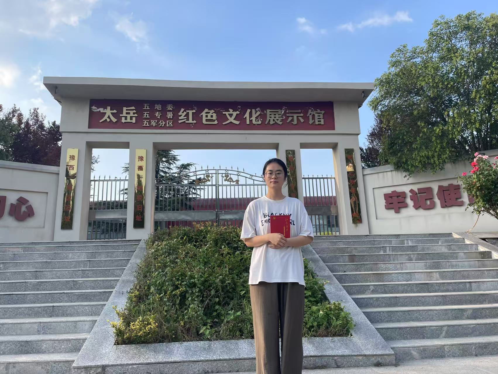 �ǻ���н�tɫ�Ļ��{(di��o)�ЈF(tu��n)̽�L�°������vʷ�o(j��)���^