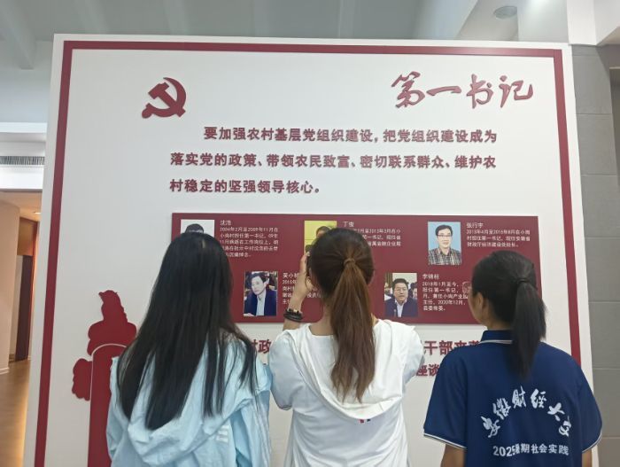 ����ؔ����W�W�����MС������мtɫ����