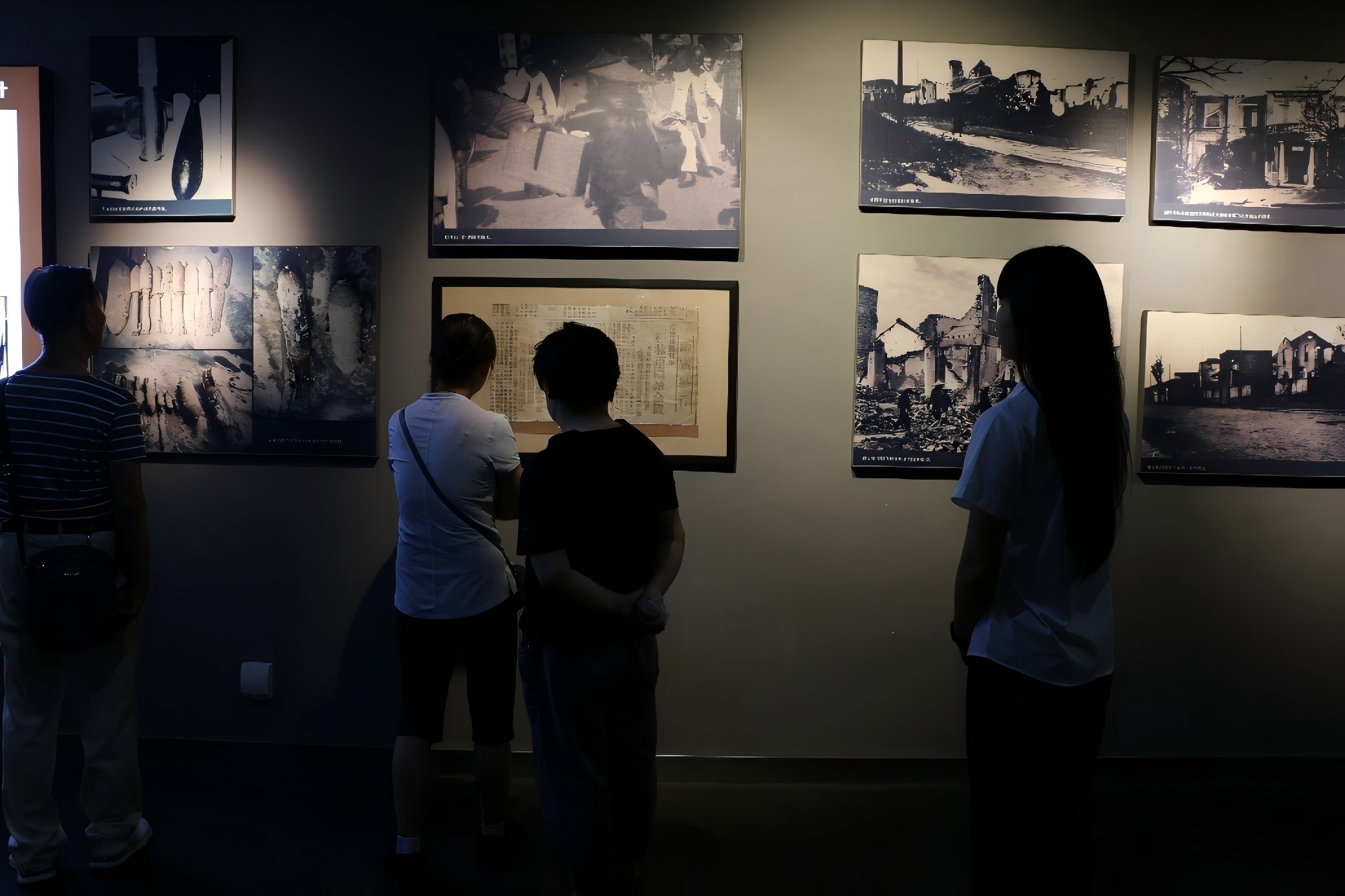 ���L�tɫӡӛ���s�m(x��)����н�𡪏V��������W(xu��)�����W(xu��)����н���������tɫ���v�F(tu��n)�_չ�tɫ�Ļ��{(di��o)�л��(d��ng)