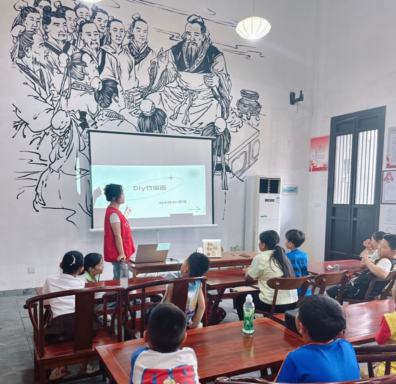 ���z�M(j��n)�l(xi��ng)�� ����������δ��