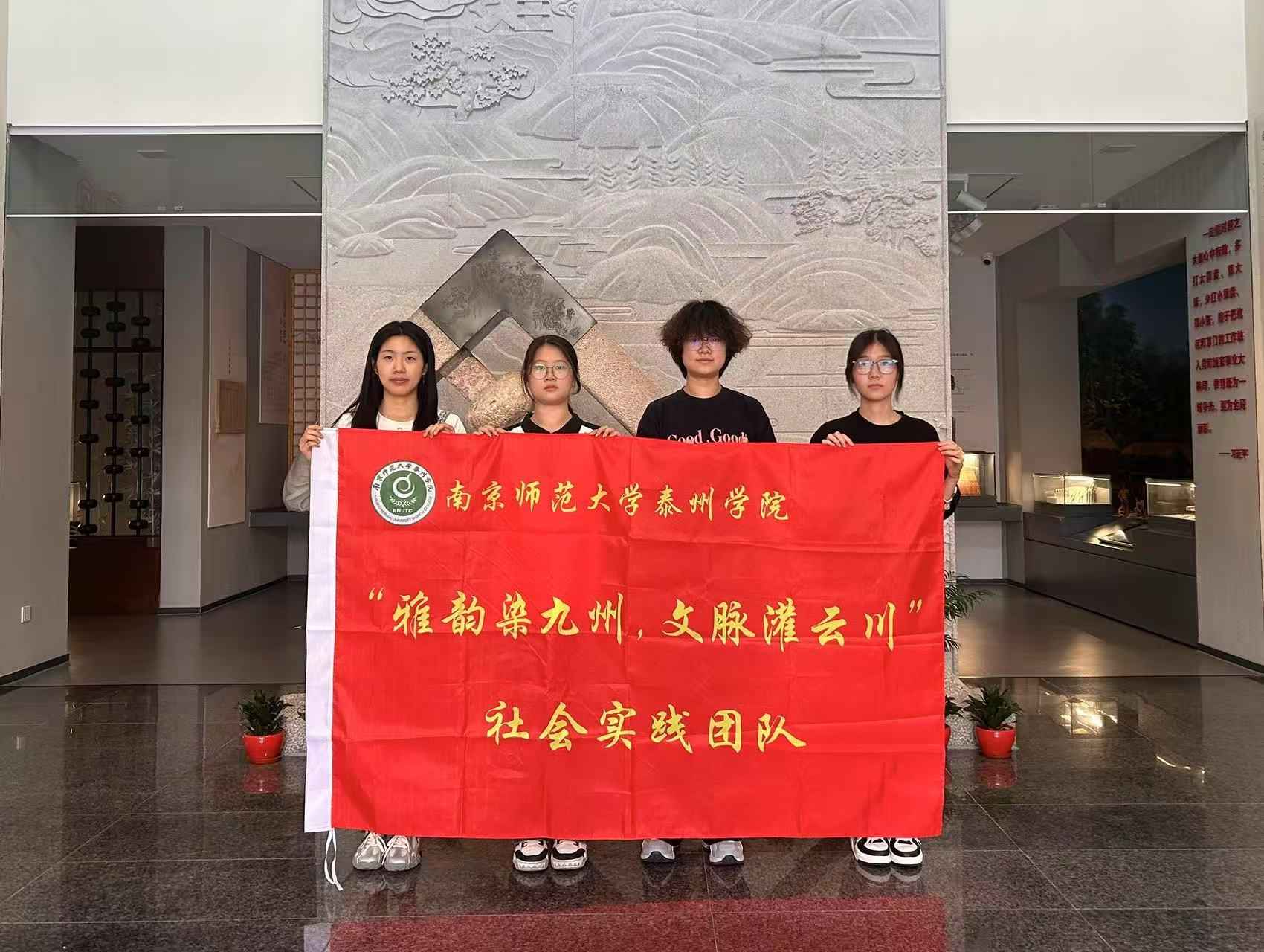 ������}�������`���˸���