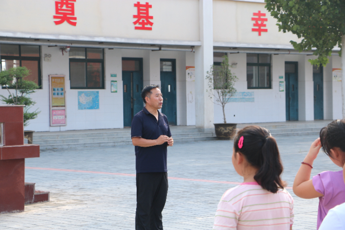 ���߲ʼ��ڡ�����I(y��ng)���°��h���^�(zh��n)����С�W(xu��)��ʽ�_��