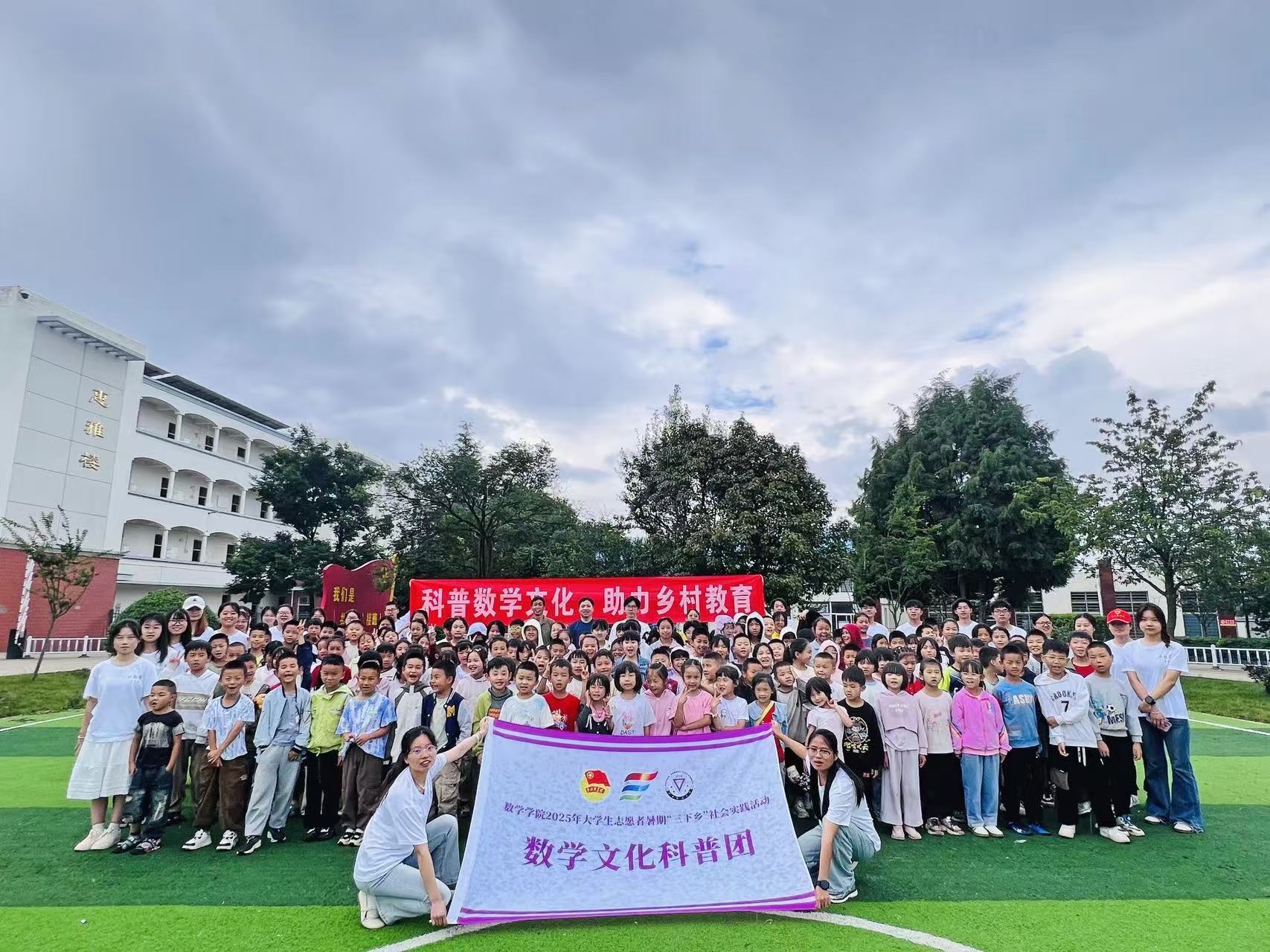 �l���sʢ�ģ��ഺ���`���С������ώ�����W���W�Ļ����ՈF�_չ���ڡ������l��������`���