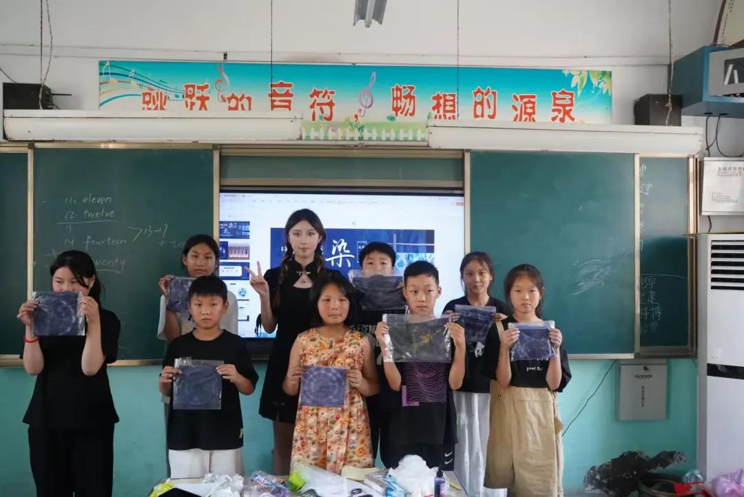 ������ů�N�ӣ�ͬ�L���L�{�D