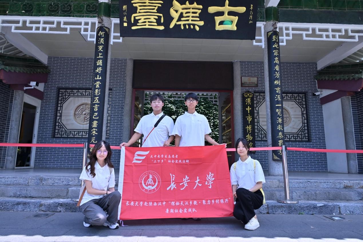 �L����W��̽����h�lò �����l�����d������������`ꠣ� �ڌ��`���x���l�����d�Ķ�Ԫ�ܴa