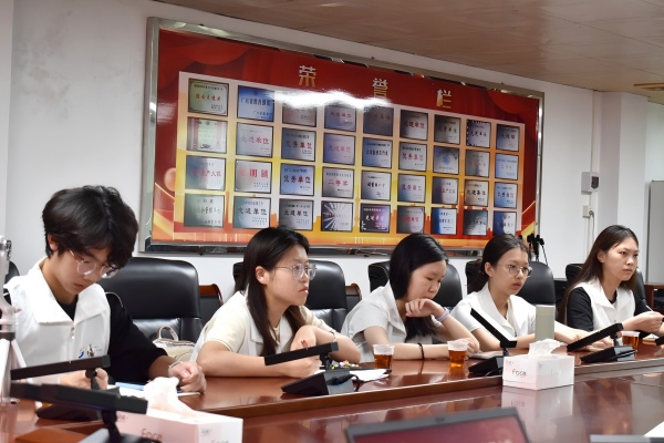 ���{�е���أ����V������ ����á�һ��IP���������i��ɫ�YԴ