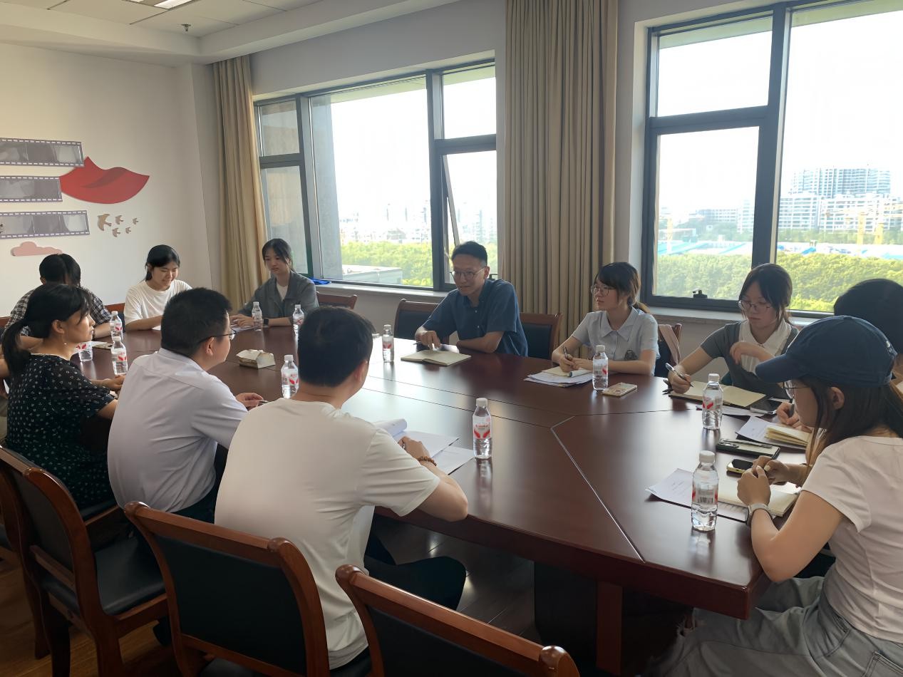 �㽭ؔ����W��ɽ��ͬ�У��f�����d�����`���ՈF�������{�� �ഺ��������ɽ���f���c����·��̽��