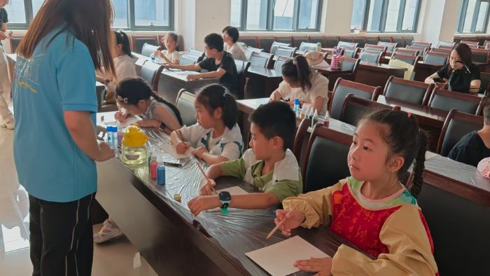 �����L�A���ഺ���� �����Ӻ���W���gչ���������з��z�������Ļ������F���ڌ��`�A�M�չ�