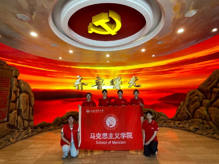 �ೱ�Ļ�꠼����R���tɫ���ꡱ�������tɫ�R������ʎ�ഺ����