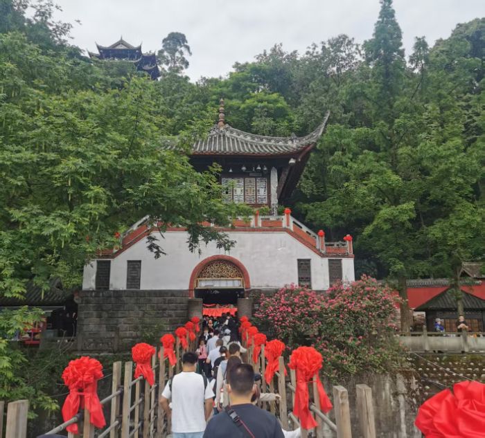 ɽ�|��W�ČWԺ���t��ͬ�С��{�ЈF���ɶ����_չ���`