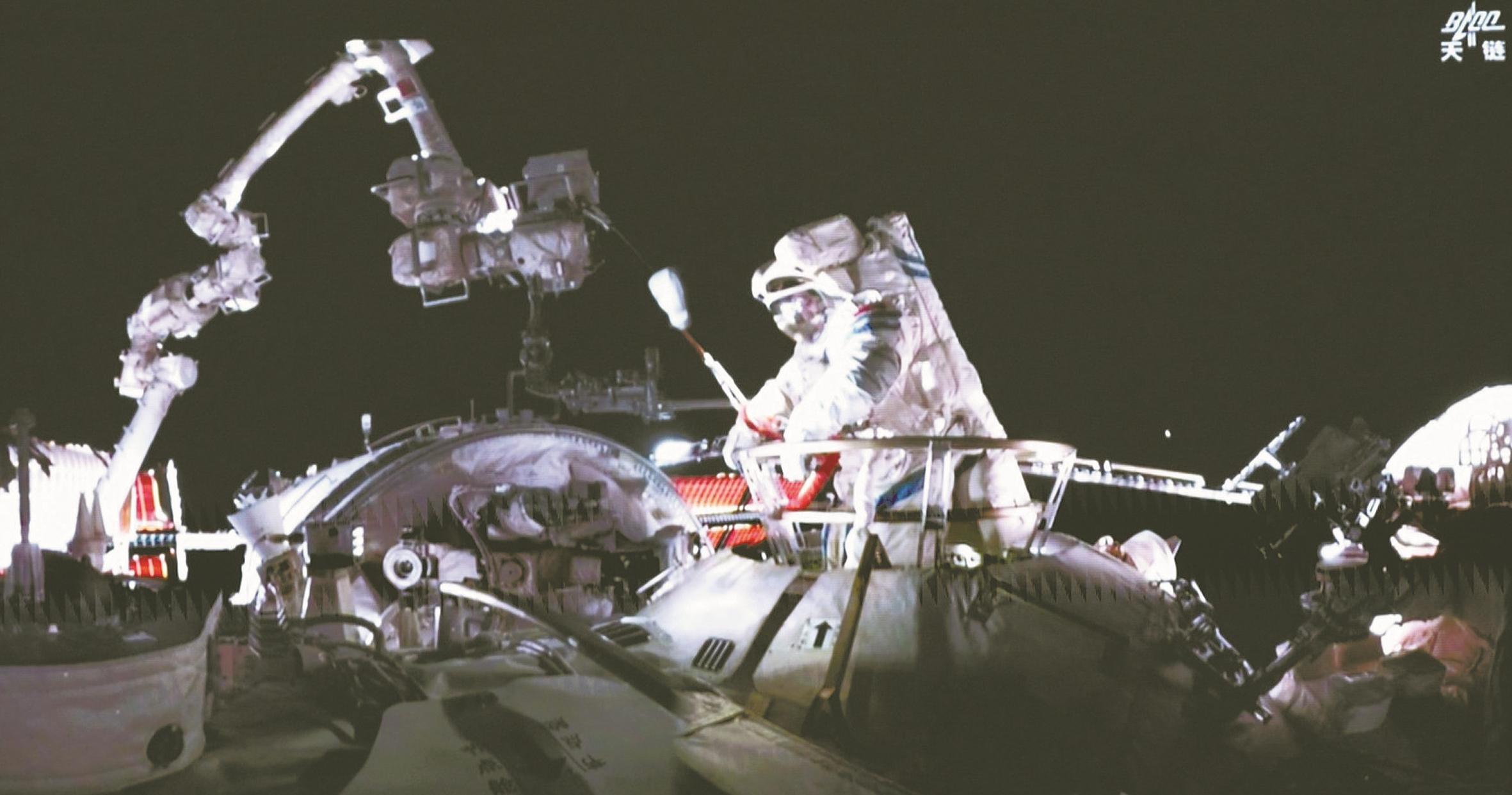 ���۶�ʮ̖����T�˽M�A�M��ɵ��Ĵγ�œ��� �҇��״��Ƀ�������������T��ͬ���г�œ�΄�