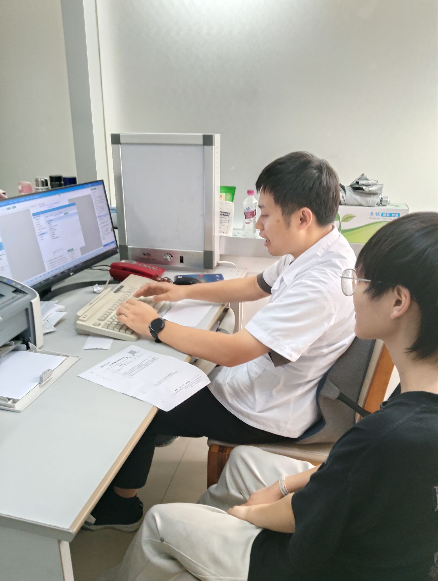 �����tԺ���`��