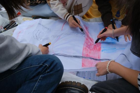 ׷���tɫ���E �L������֮��