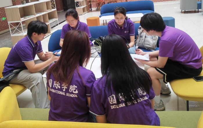 ÷�@�´��{�У������c�tɫ����ġ���r�Ռ�Ԓ��