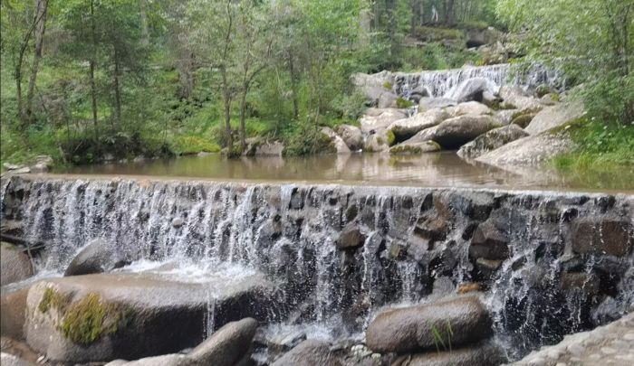 ���ϣ��Ї���С���أ����C�ĺ󻨈@